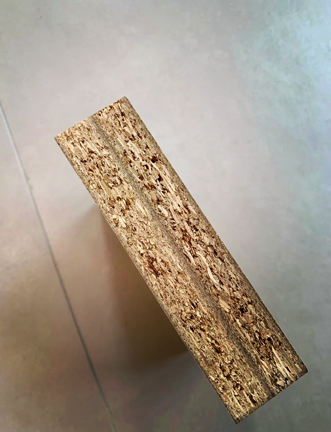 驻马店颗粒板：你以为的“好板材”，恰恰是高端品牌淘汰的对象