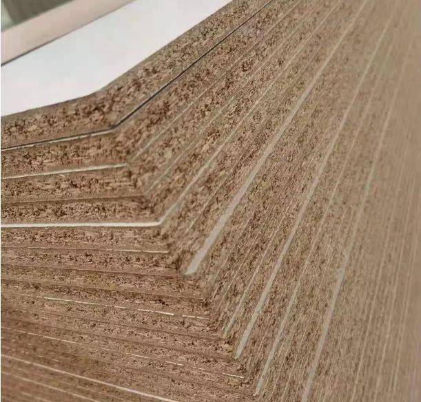 深度对比：驻马店颗粒板 vs. 多层板，谁是居家“优等生”？